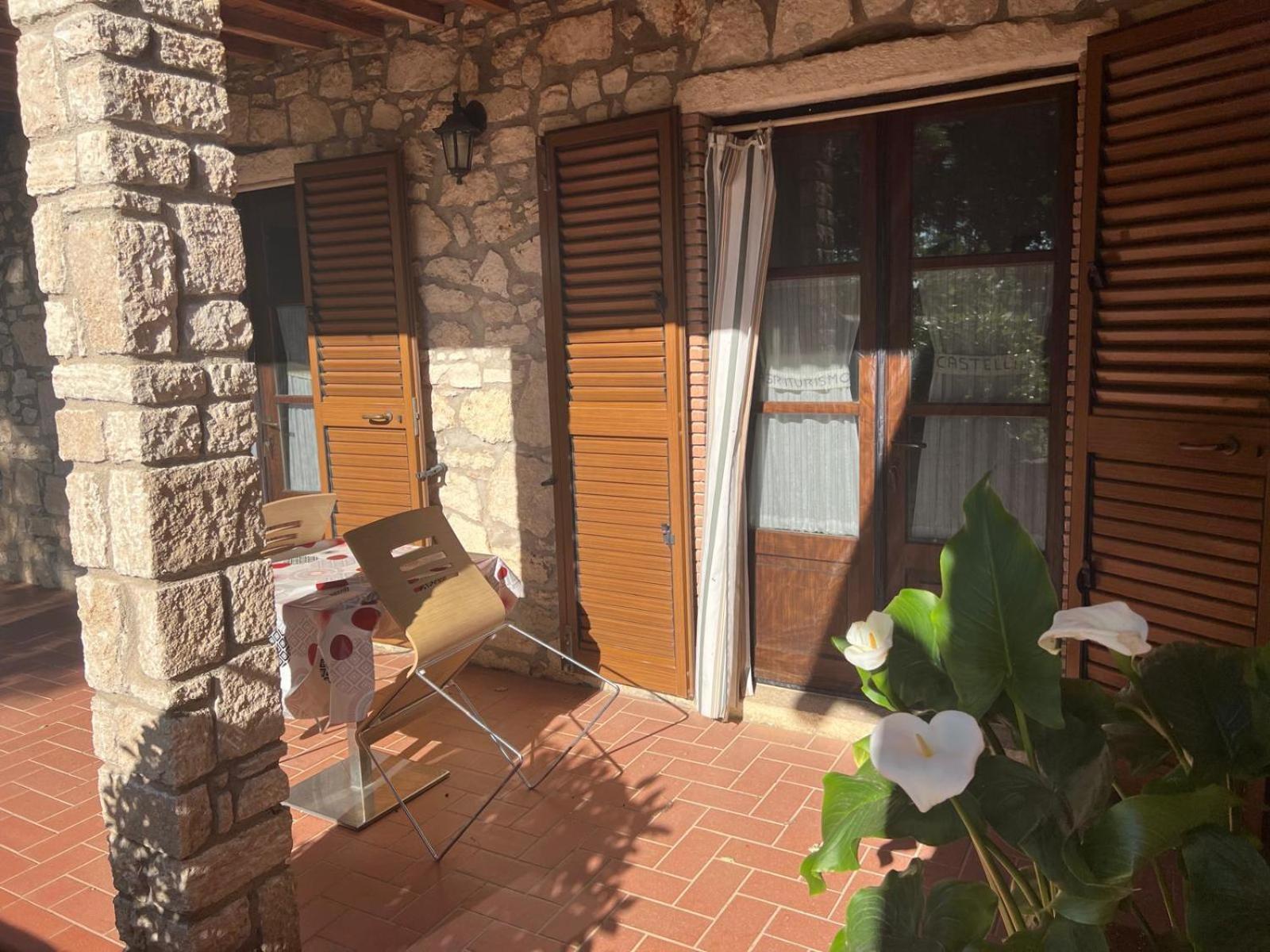 Agriturismo La Castellina Saturnia Kültér fotó